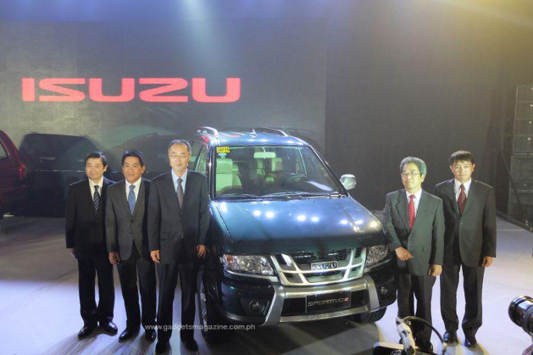 Isuzu launches 2015 Crosswind
