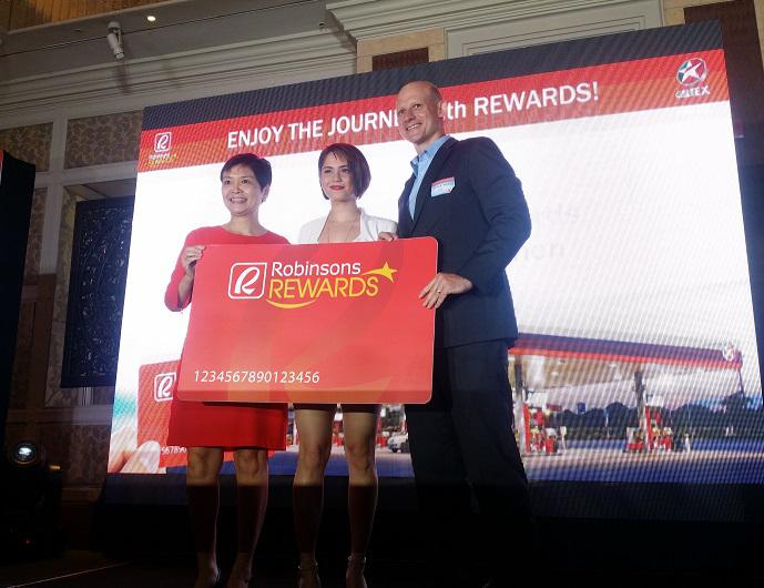 Earn points with your Robinsons Rewards Card when you gas up at Caltex