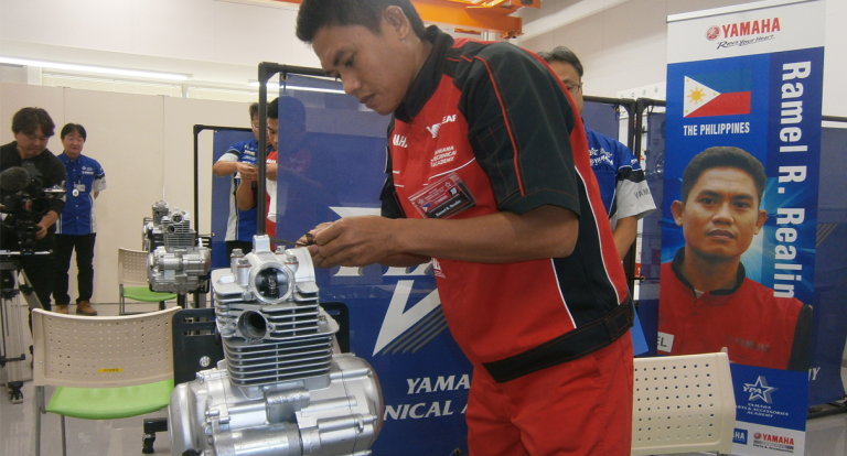 Yamaha Philippines technician Ramel Realin wins award at grand prix