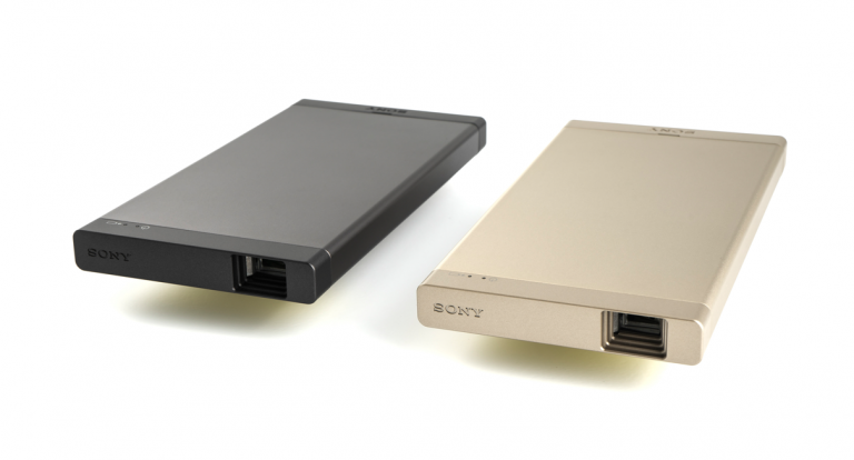 Quick look: Sony MP-CL1A Mobile Projector