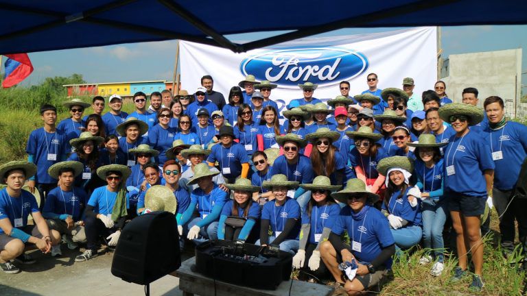 Ford holds Global Caring Month in the Philippines