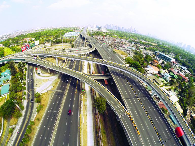 SMC-operated toll roads gear up for Undas 2017