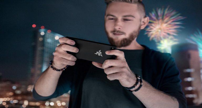 Razer Phone: a Smart Phone for Gamers, by Gamers