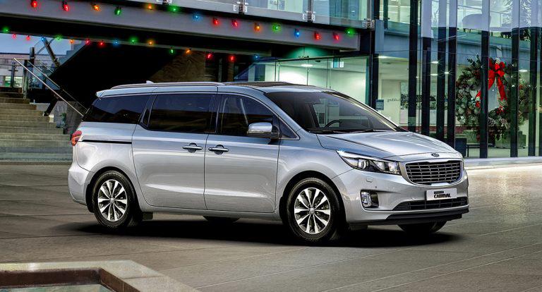 Get Ready for Christmas in the Kia Carnival