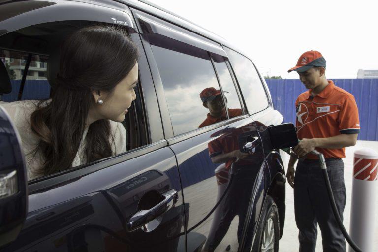 Caltex gives motorists P100 worth of free fuel in Swipe and Be Rewarded Promo with PNB