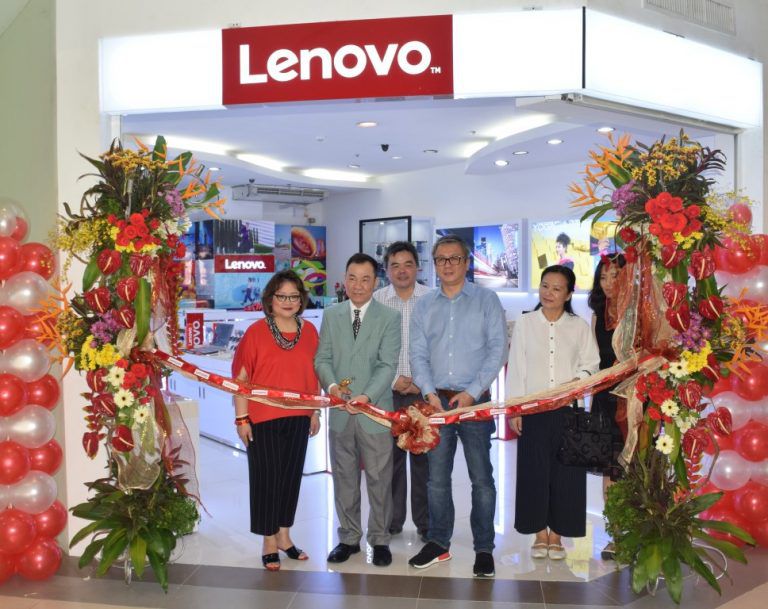 Lenovo Opens Concept Store in Cebu