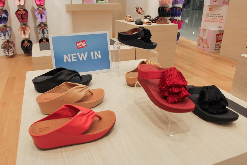 fitflop mall of asia