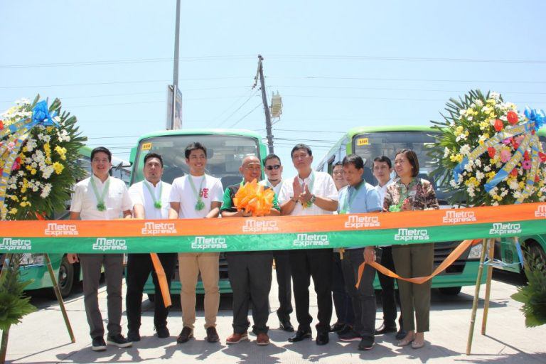 Isuzu Philippines Turns over 15 Modernized PUV in Bataan