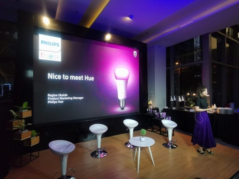 Philips Hue makes home lighting smart
