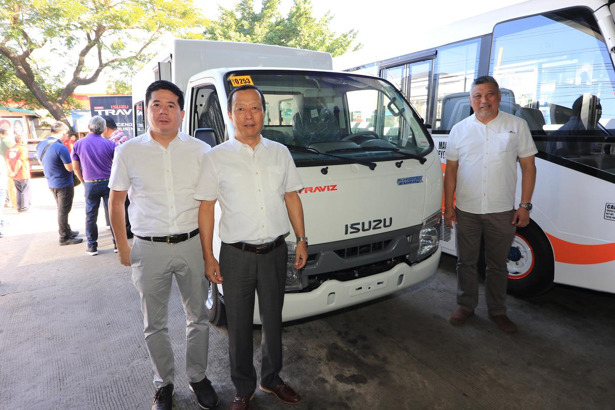 Isuzu PUV modernization