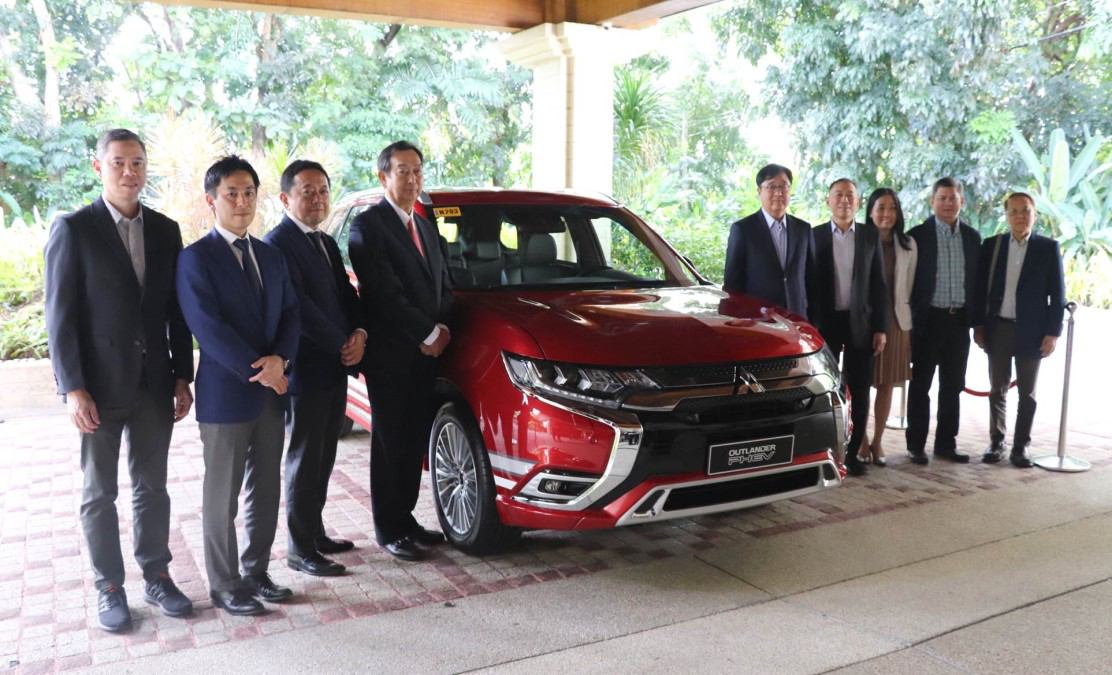 Mitsubishi next-gen showrooms