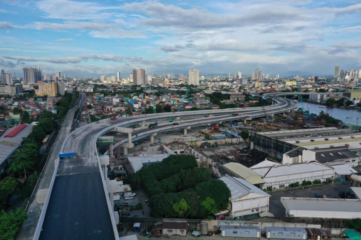Skyway 3 partially opens, no toll fees for 1 month • Gadgets Magazine