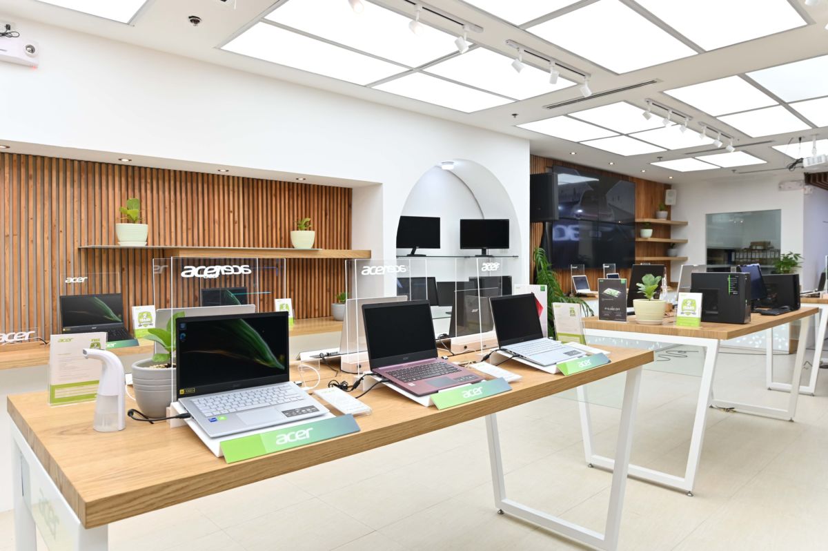 Acer flagship store