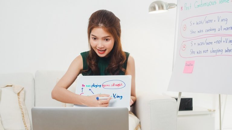 Online teaching beneficial to freelancers — Payoneer