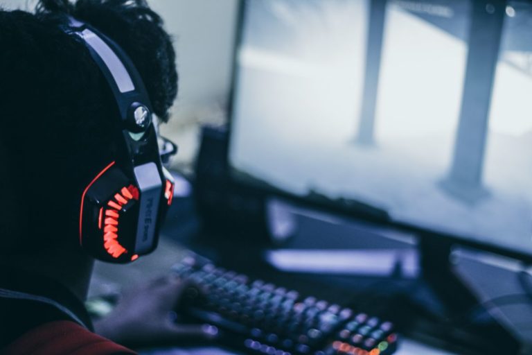 DIY gaming laptop