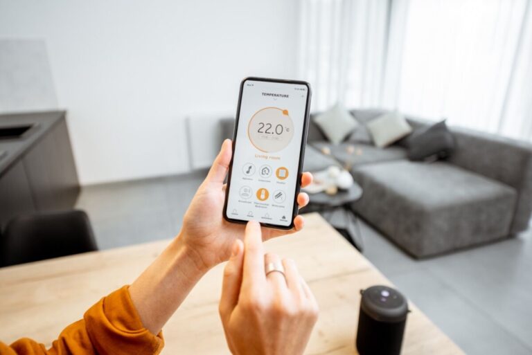 high-tech living