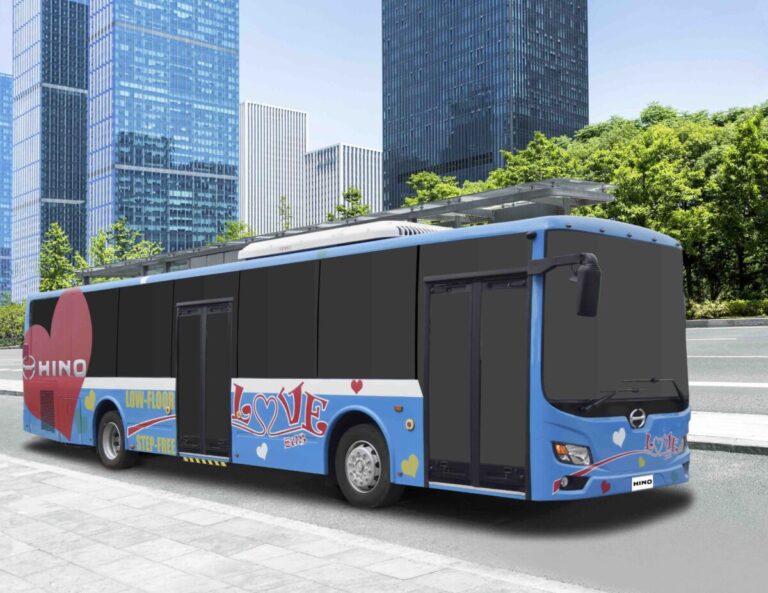 Modern Love Bus