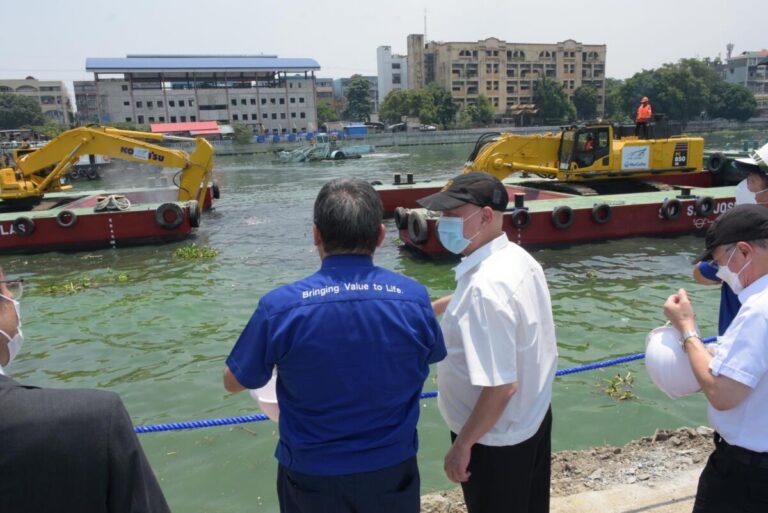 Pasig River cleanup