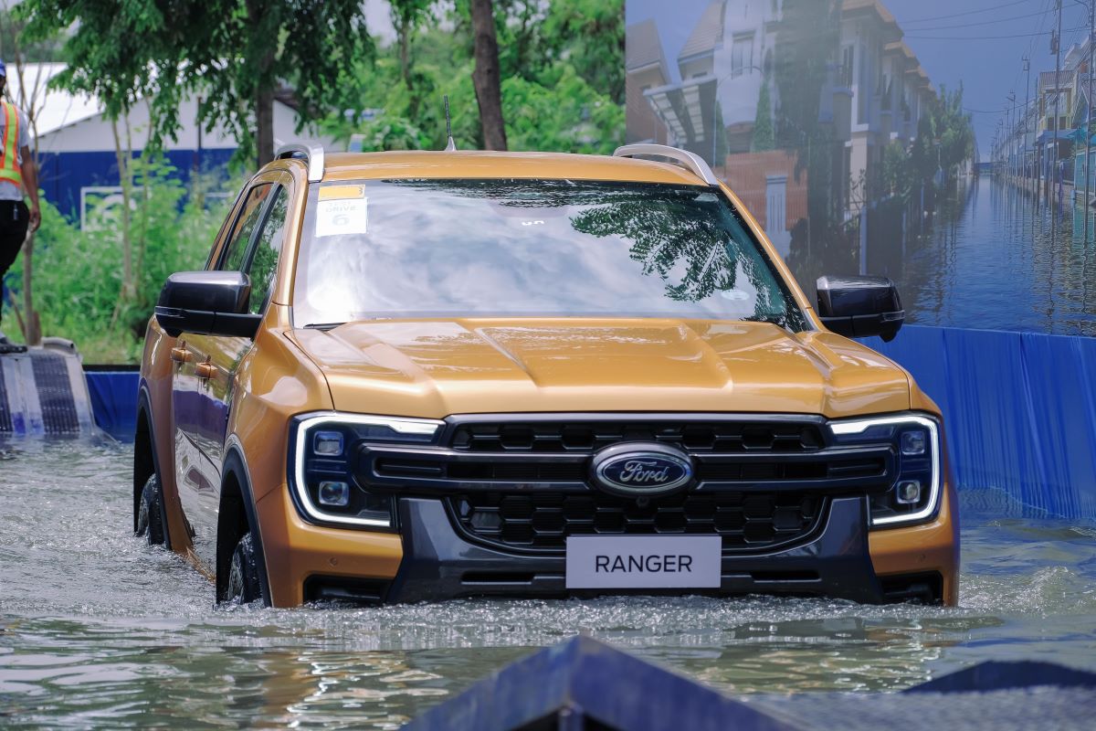 Rainy season driving tips from Ford PH • Gadgets Magazine - Vimarsana News