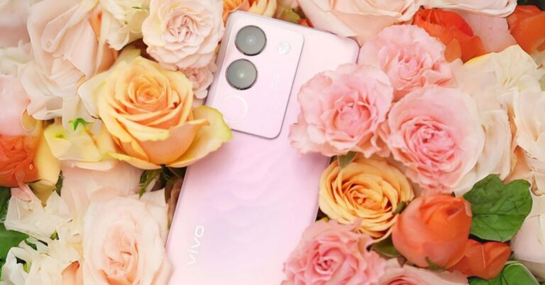 Merry, stylish Christmas with limited edition vivo V29 5G in Rose Pink