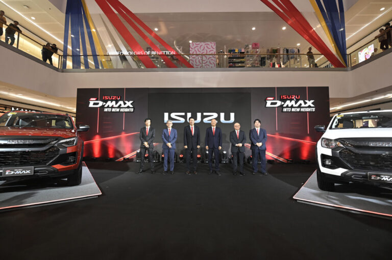 Introducing the revolutionary 2024 Isuzu D-MAX, a new benchmark for the pickup segment