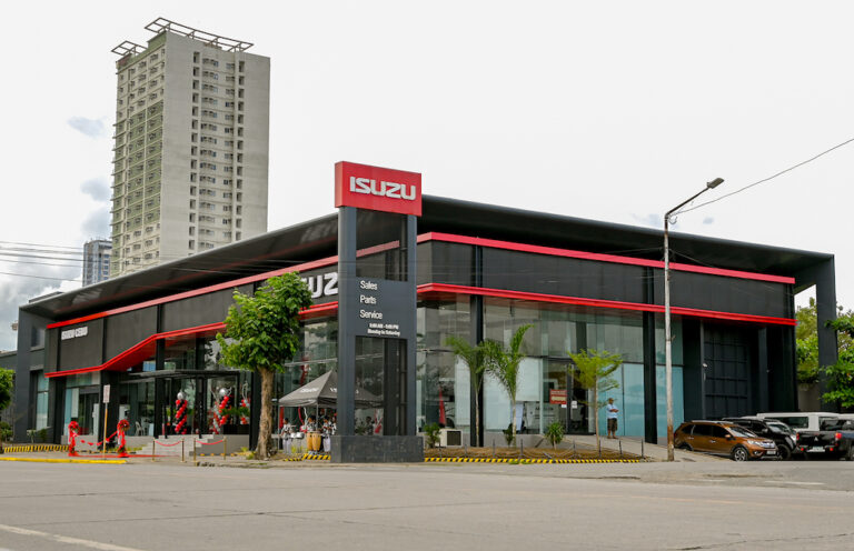 Isuzu Cebu unveils newly renovated IOS dealership