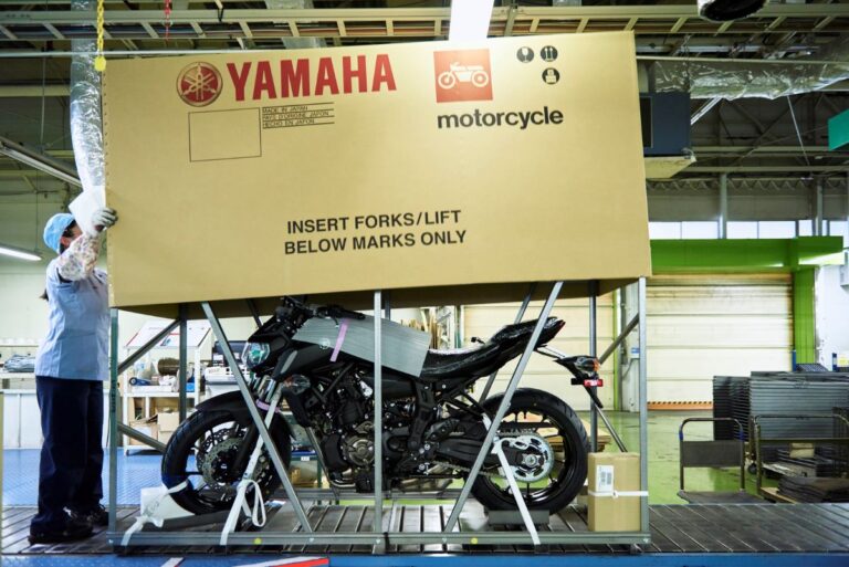 Yamaha Motor first in Japan to adopt low-carbon recycled steel for motorcycle packaging frames