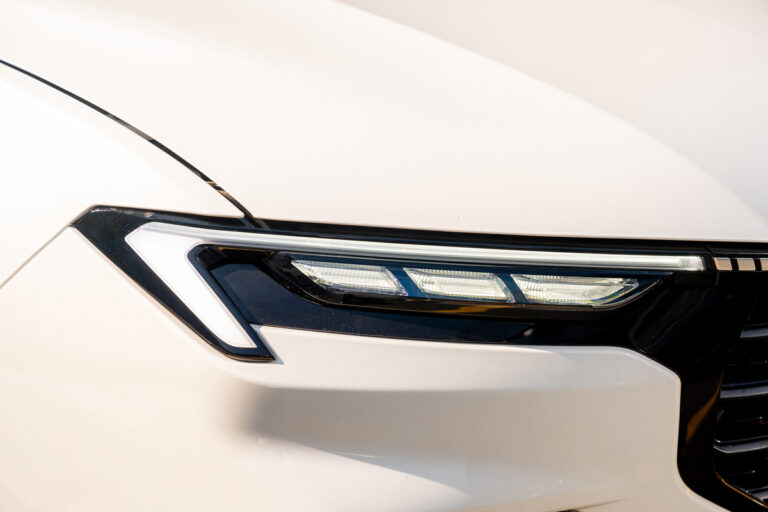 Drive Safely: How Ford Territory’s Icon-Inspired Headlights Reduce Nighttime Glare