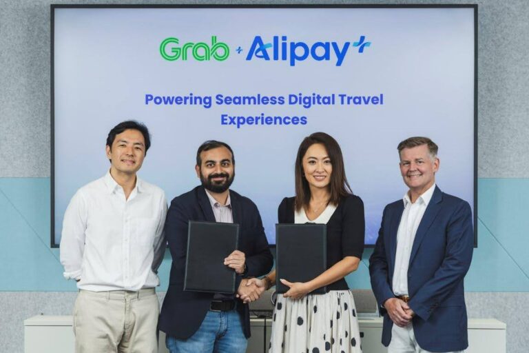 Grab ride hailing services integrated into Alipay+ Voyager across SEA