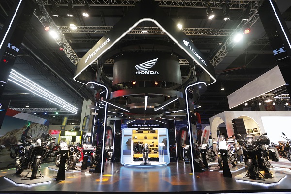 Honda expands its motorcycle lineup at Makina Moto Expo