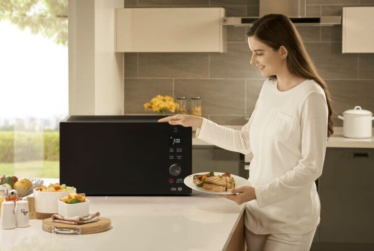 7 ways the LG NeoChef makes weeknight cooking less of a chore